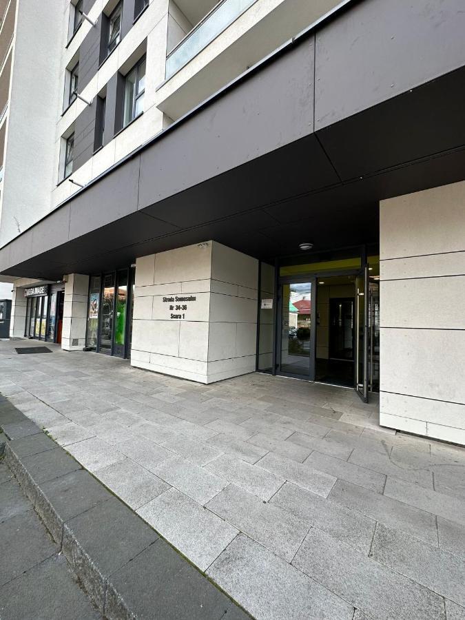 Kharisma Apartment-Free Parking-Ultracentral Cluj-Napoca Exteriör bild