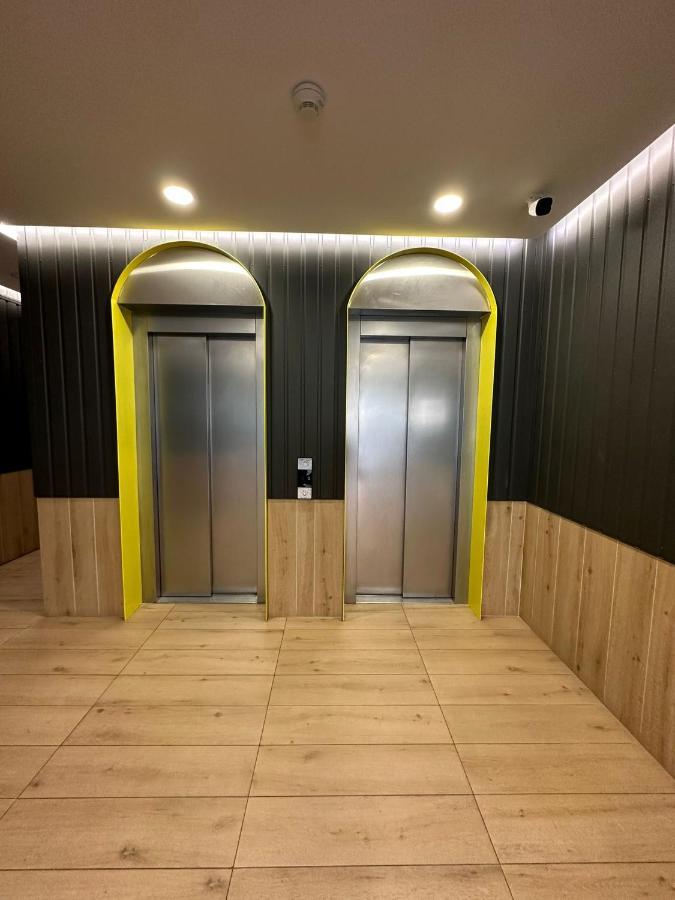 Kharisma Apartment-Free Parking-Ultracentral Cluj-Napoca Exteriör bild