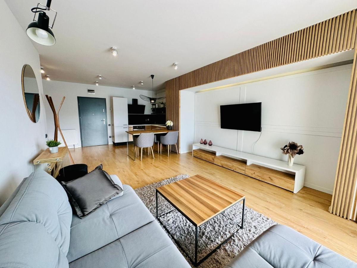 Kharisma Apartment-Free Parking-Ultracentral Cluj-Napoca Exteriör bild