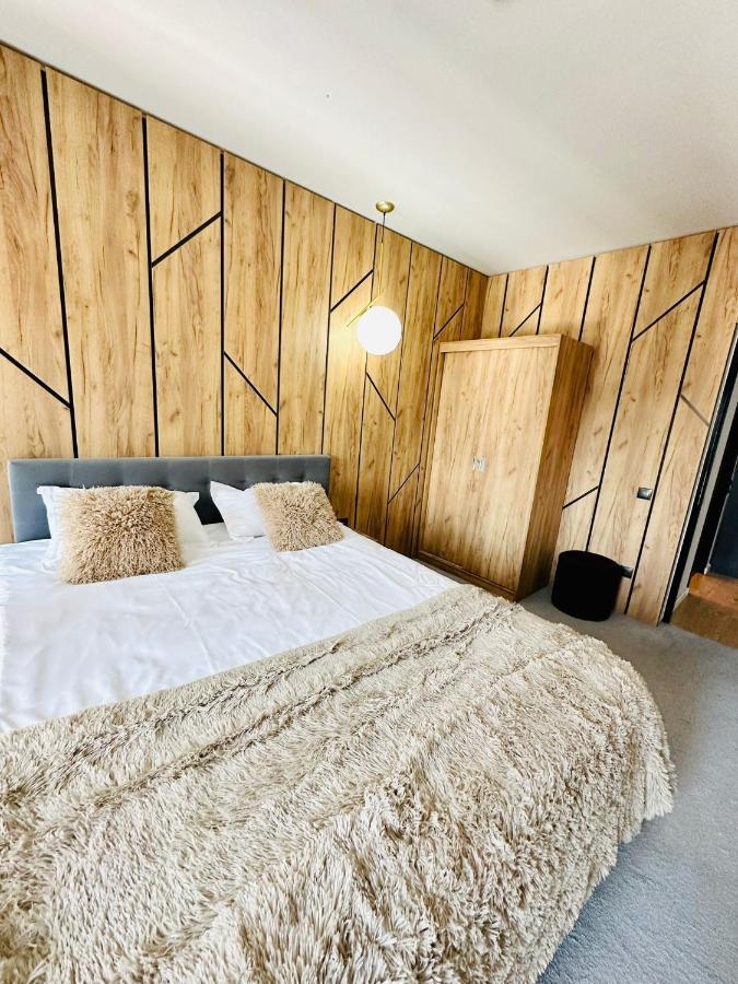 Kharisma Apartment-Free Parking-Ultracentral Cluj-Napoca Exteriör bild