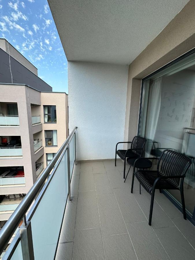 Kharisma Apartment-Free Parking-Ultracentral Cluj-Napoca Exteriör bild